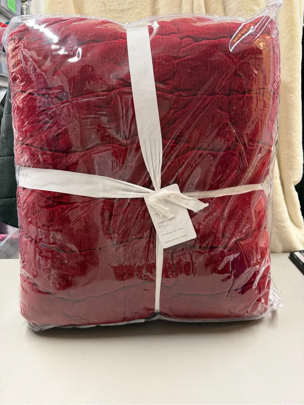 Pottery Barn Full Queen Cozy Cloud QUILT Chenille Cotton Cardinal Ruby Red NWT